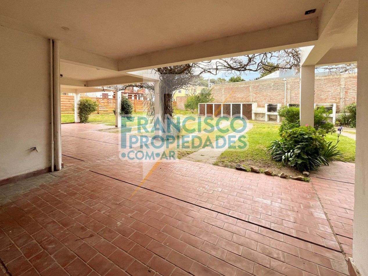 Departamento tipo triplex - Zona sur de Villa Gesell