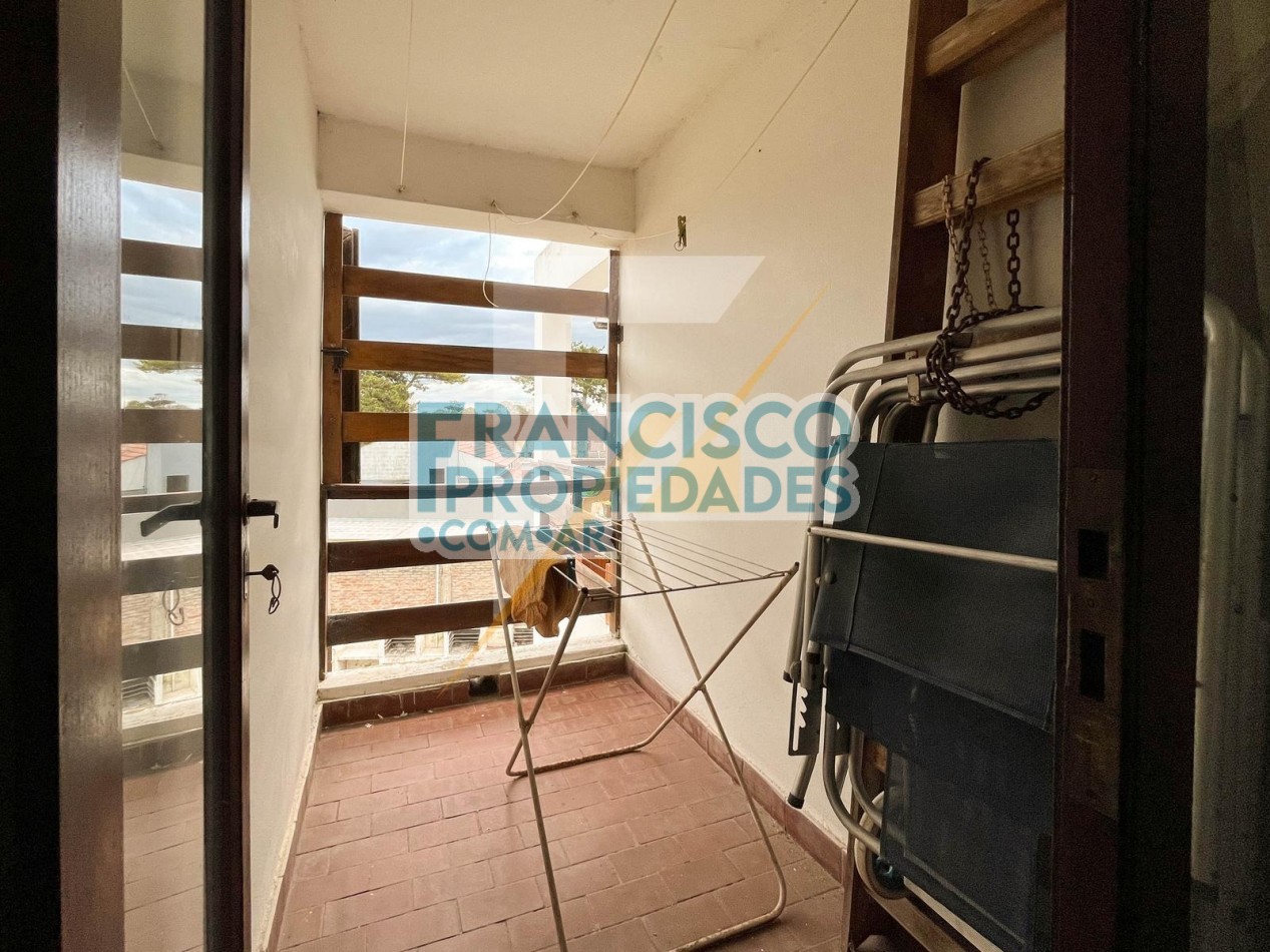 Departamento tipo triplex - Zona sur de Villa Gesell