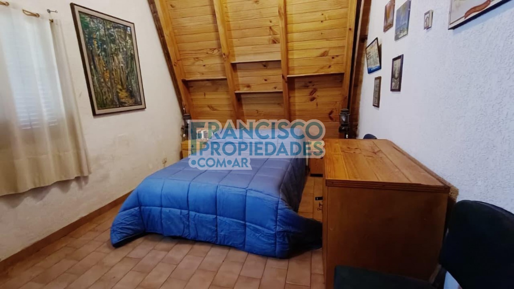 Casa con amplio lote - Zona Sur, Villa Gesell